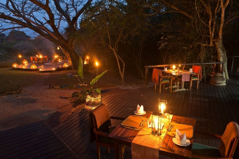 Hotel Kosi Forest Lodge