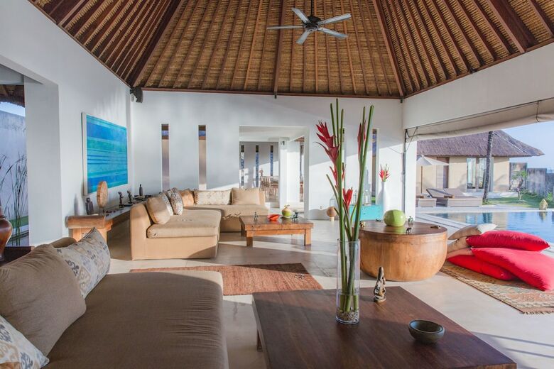 Villa Beraban Beach House