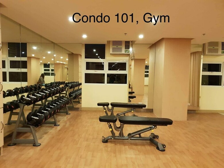 Condo 101 At Newport City