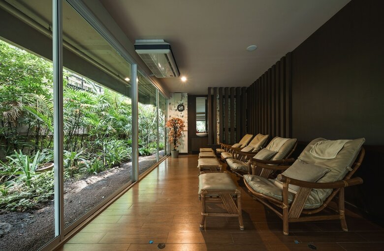 The Tepp Aparthotel