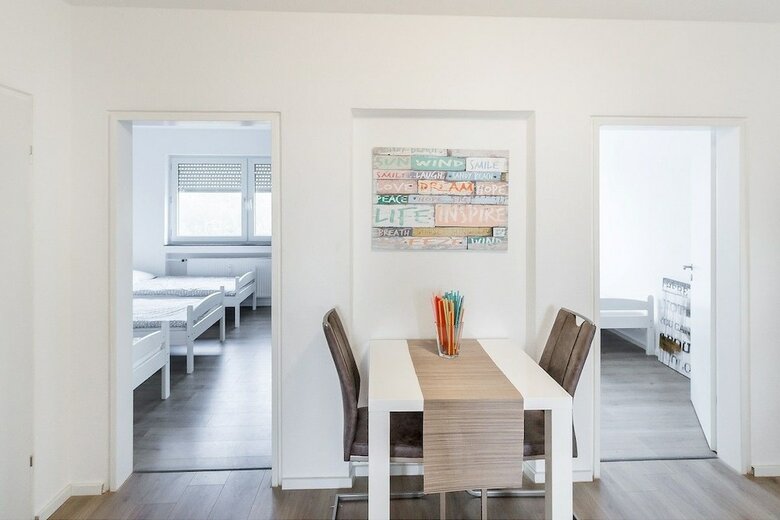 Apartments Bruchk�bel