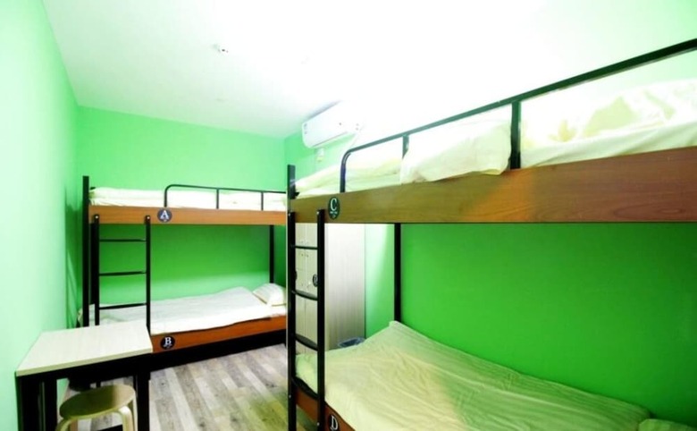 Hostal Meet Fish International Youth Hostel