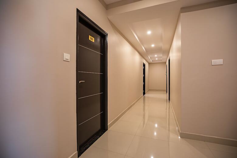 Hotel Aadya Elite