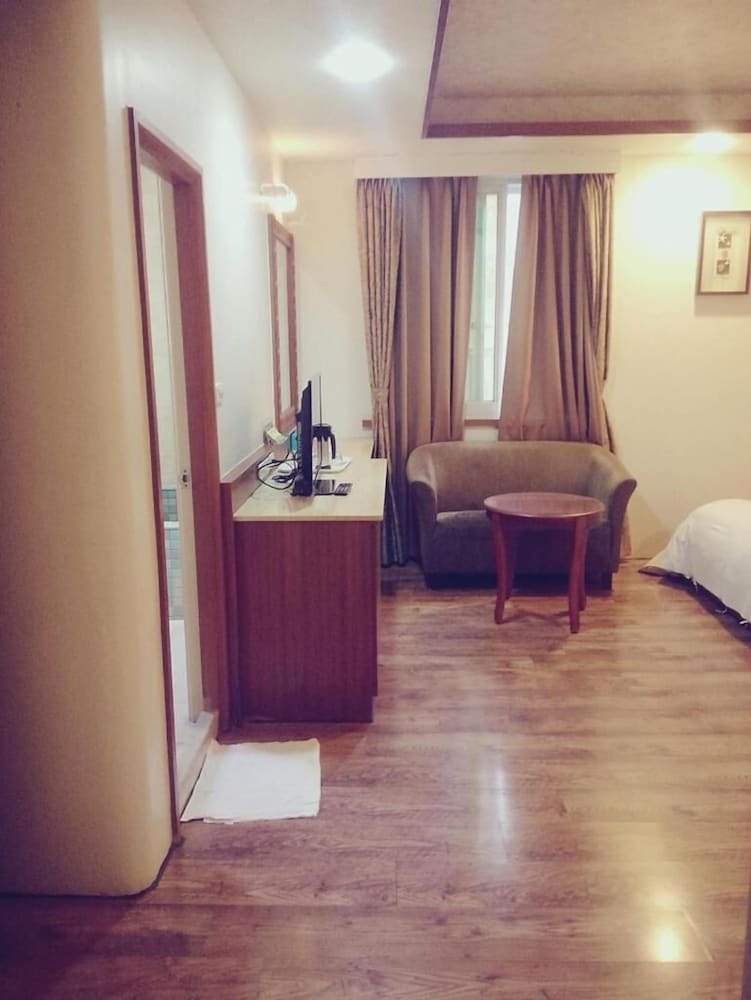 Bed & Breakfast Jade Spring Hot Spring Hotel