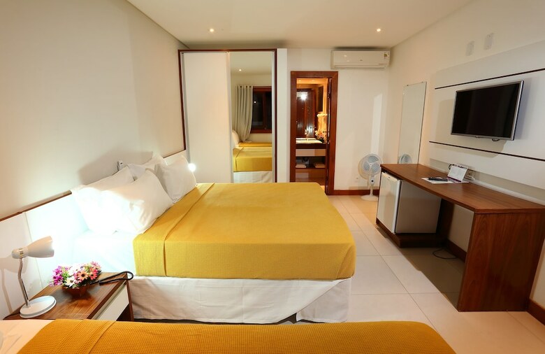 Hotel Flamingo Beach
