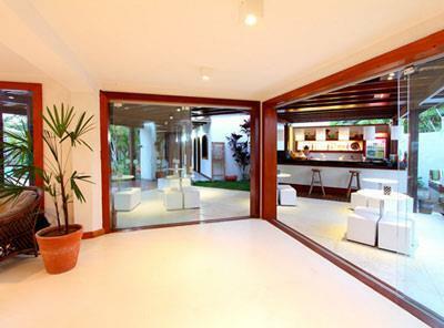 Hotel Flamingo Beach