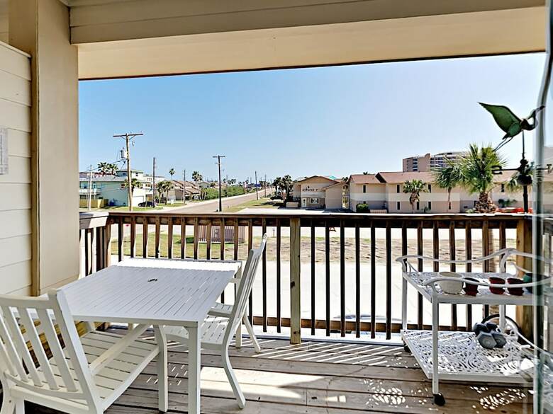 12 Gulf Side Hesperus - Four Bedroom Townhome