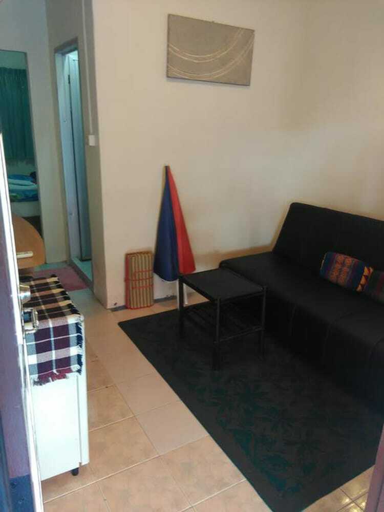 Hotel Nb House
