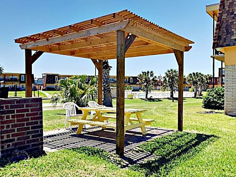 63 Island Retreat - Three Bedroom Condo