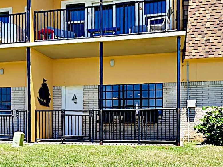 63 Island Retreat - Three Bedroom Condo