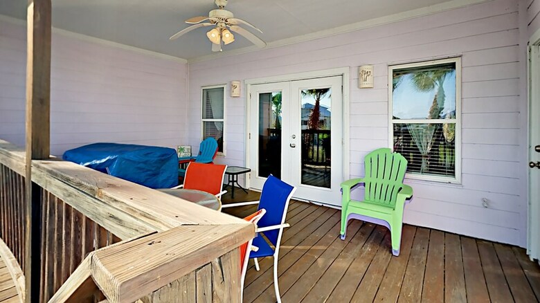Beachy Keen - Five Bedroom Home