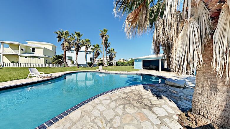 Beachy Keen - Five Bedroom Home