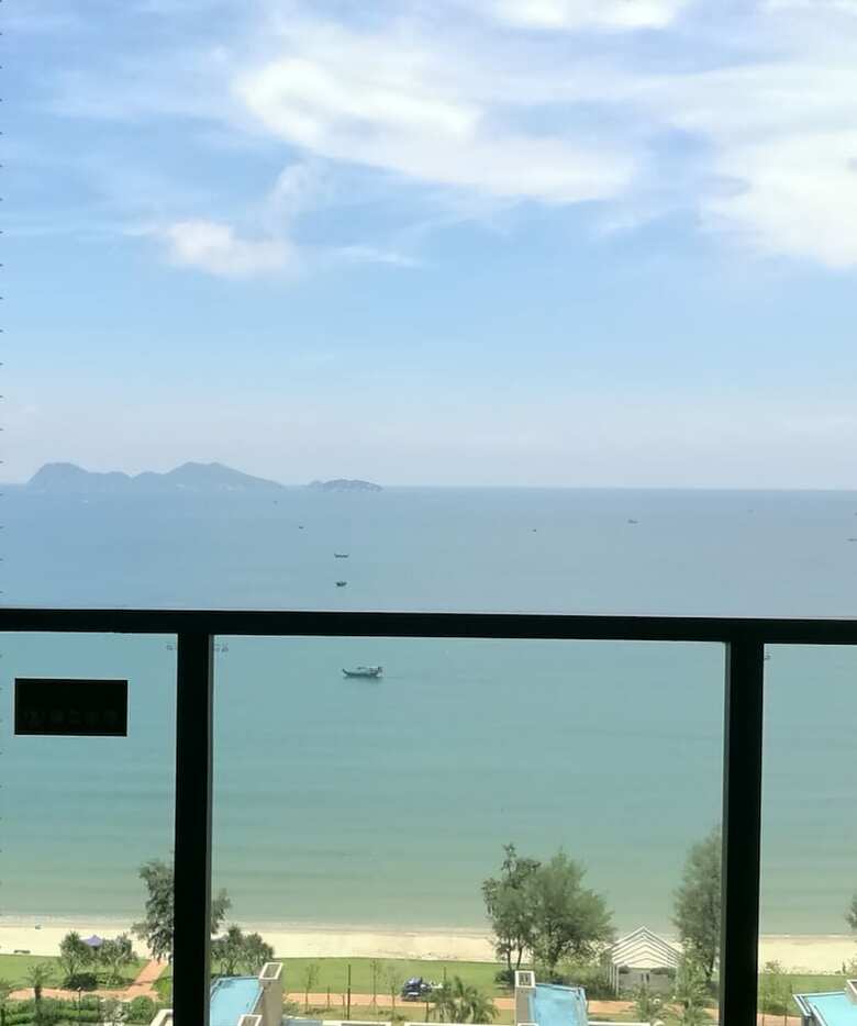 Wanke Shuangyuewan Seaview Apartment