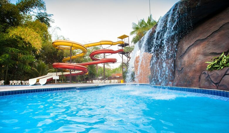 Golden Dolphin Grand Hotel