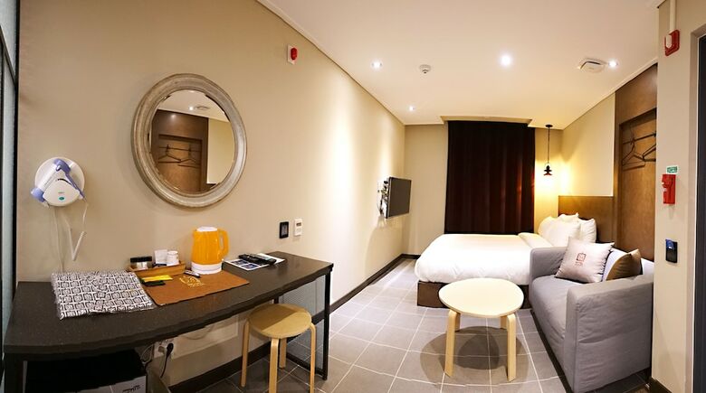 Hotel Millhaus Shinchon