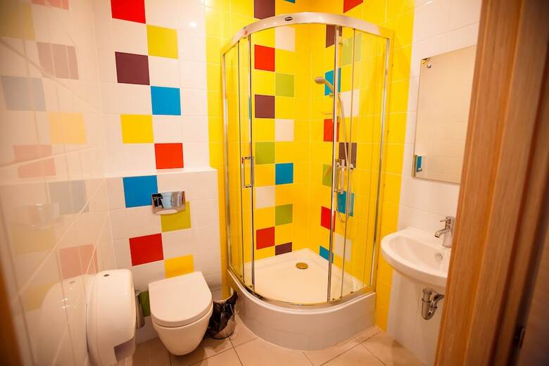 Hostal England Hotel Tyumen Centre