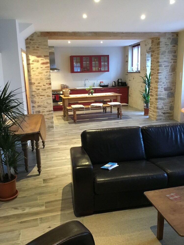 Agroturismo Les Gites D'hellen 2