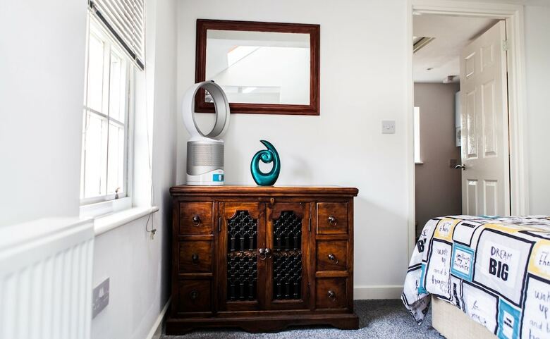 Cyrus House Cottage Apartment
