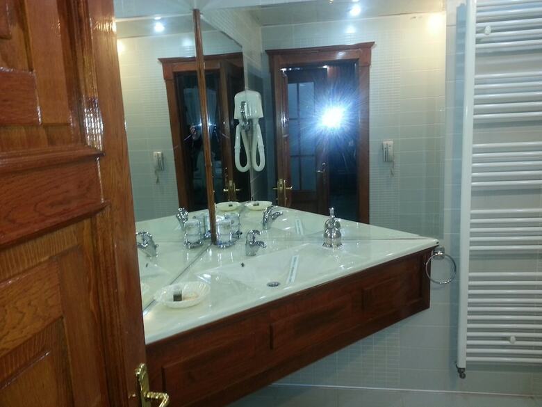 Hotel Predeal Comfort Suites
