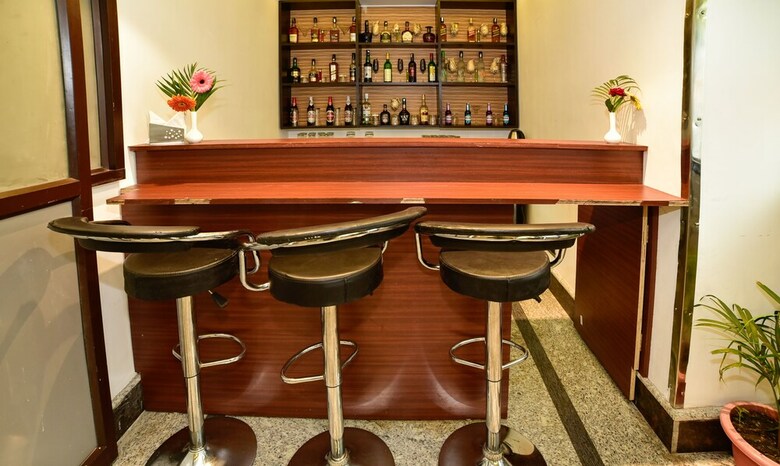 Treebo Tryst Hotel Tarcon