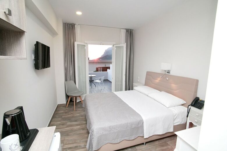 Hyperion Hotel Kalymnos