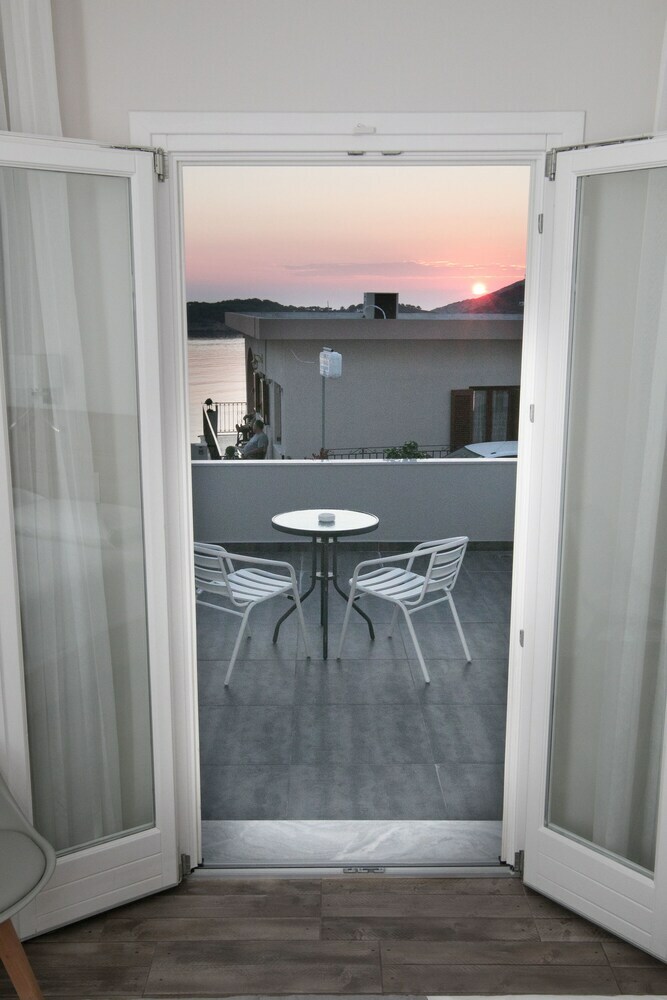 Hyperion Hotel Kalymnos
