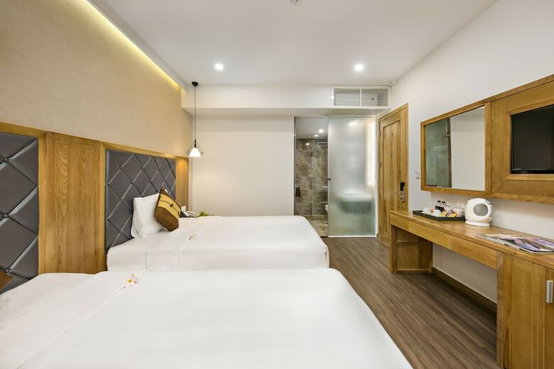Grand Sunrise Boutique Hotel