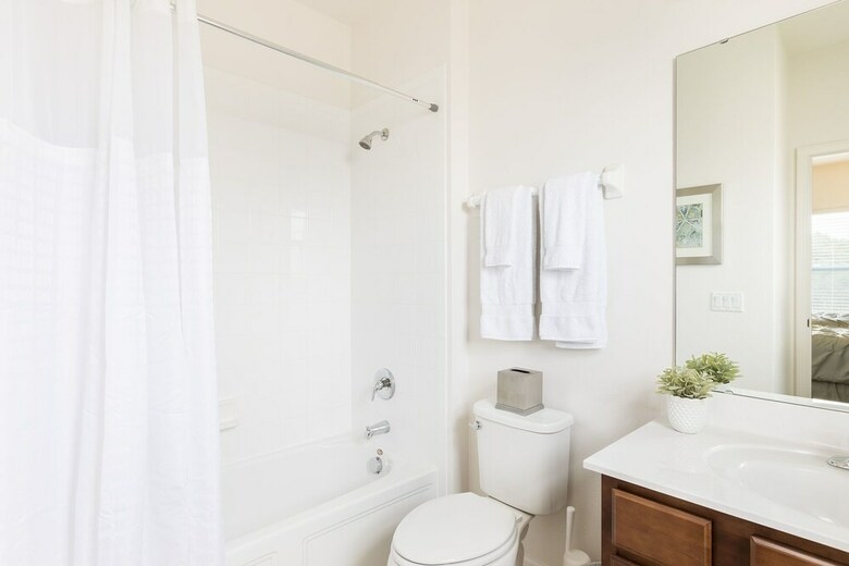 6132bo- Solterra Gated Resort