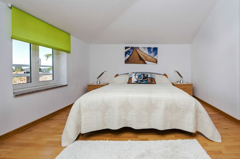 Apartments And Room Rina