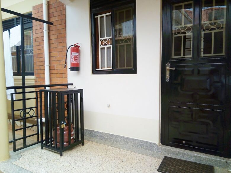 Aparthotel J&j Hotel Apartments