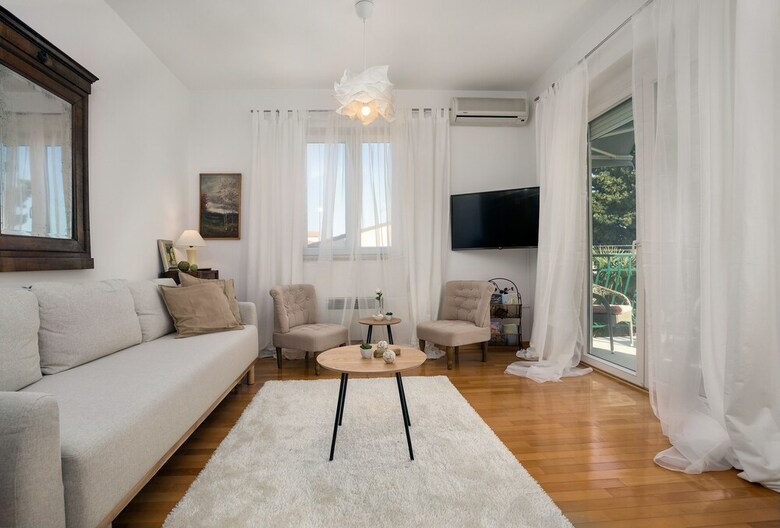 Apartment Elena
