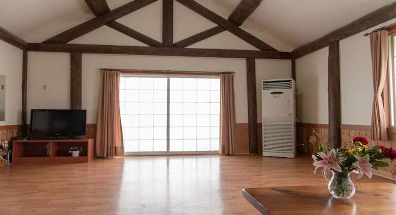 Pension Jeju Aewol Resort