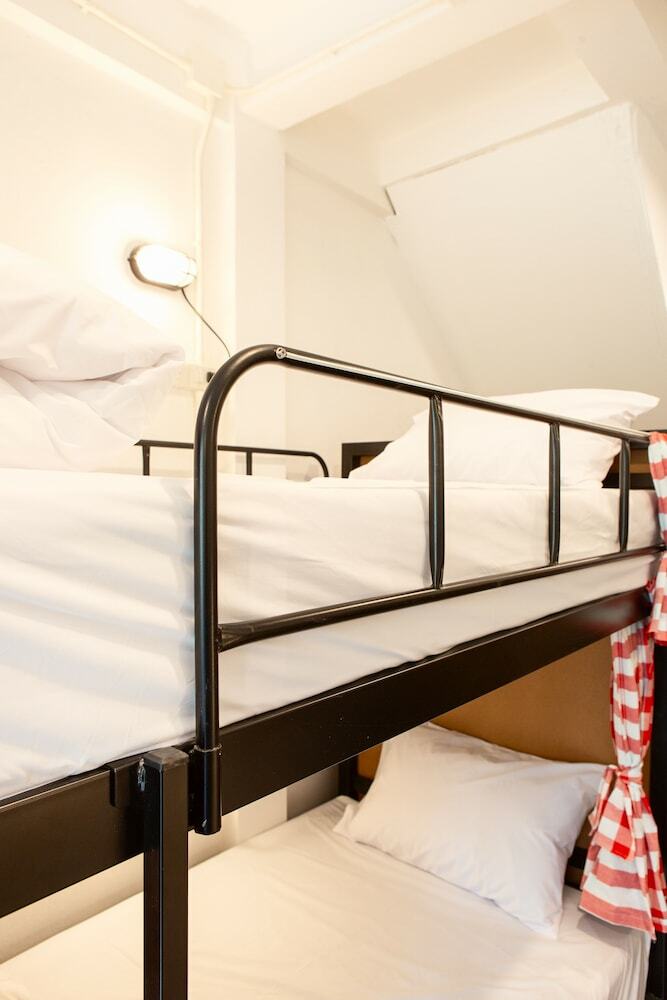 Hostal Forest Bed & Brunch - Hostel