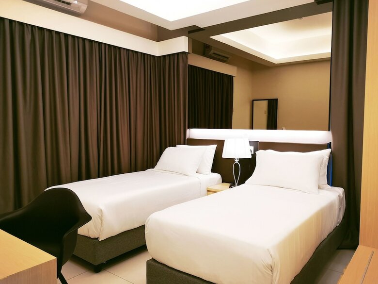 Hotel Gloria Residences Ion Delemen