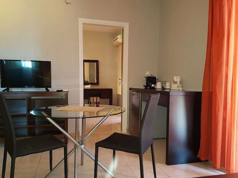 Aparthotel Athina Studios