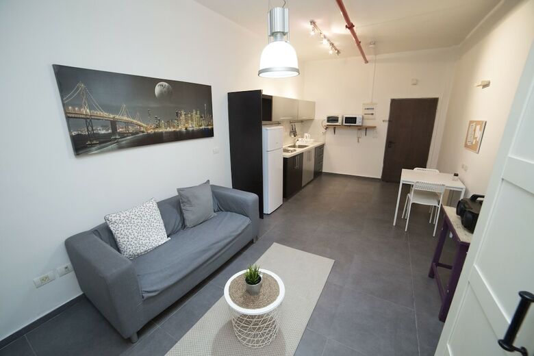 Apartamento Ha-yetsira Studios