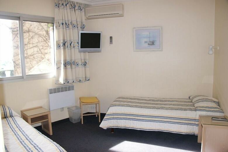 Hotel H�tel Azur Bord De Mer