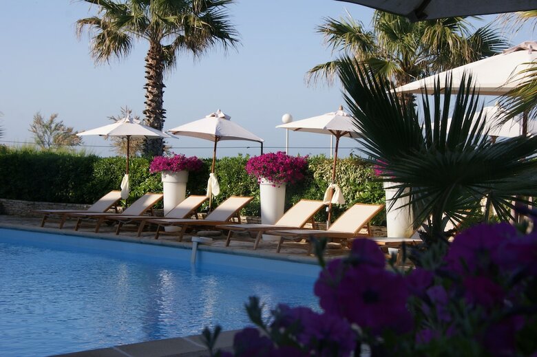 Hotel H�tel Azur Bord De Mer