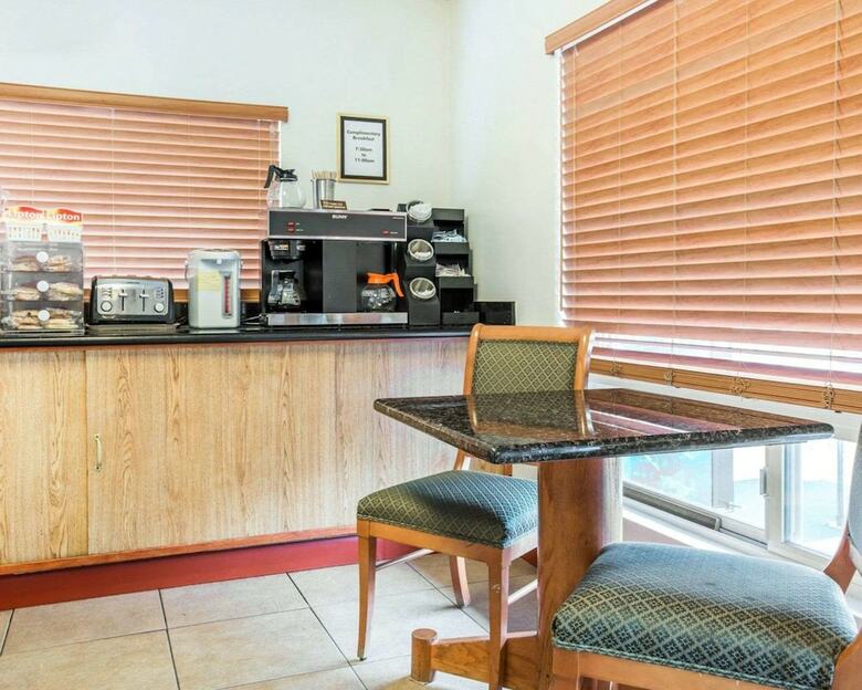 Motel Rodeway Inn
