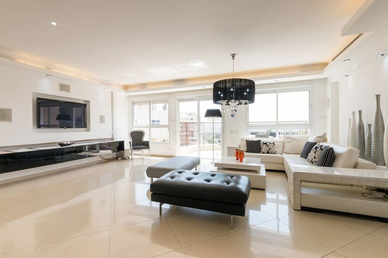 Apartamento Luxury Apt With Sauna Jacuzzi & Parking