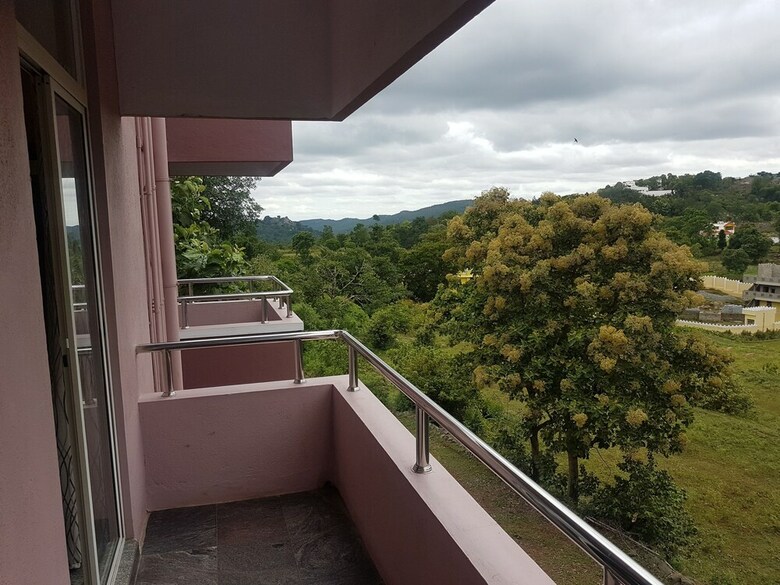 Hotel Dolphin Resort