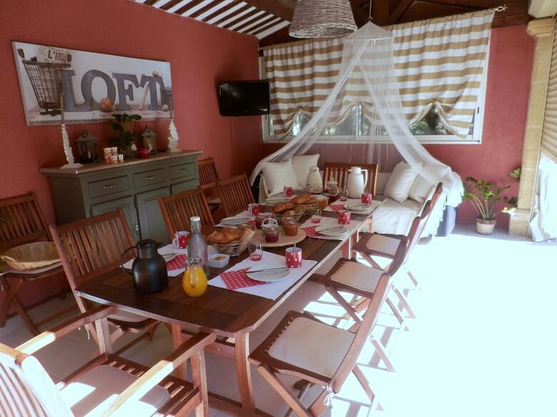 Bed & Breakfast Mas Les Vieux Chenes