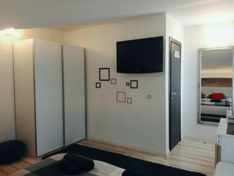 Hotel Guest House Exalto