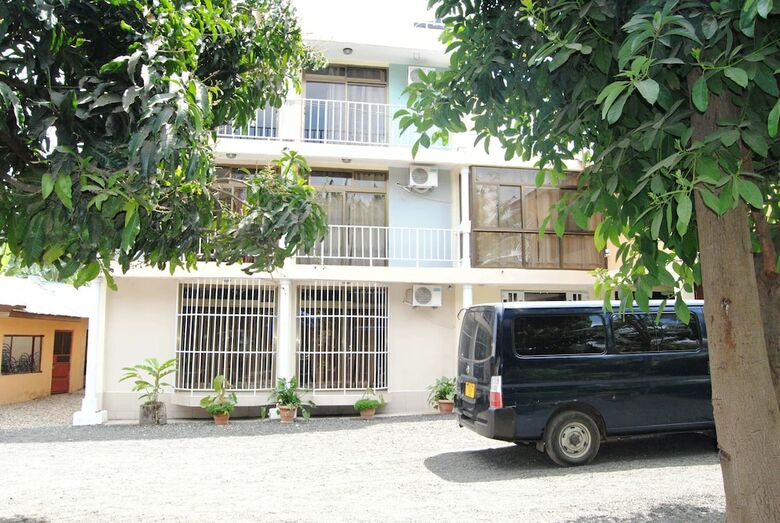 Hotel Runako Lodge