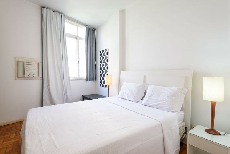 Omar Do Rio - Apartamento Bc33