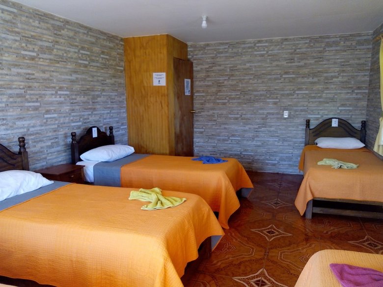 Hostal Hostel Camping Mihinoa