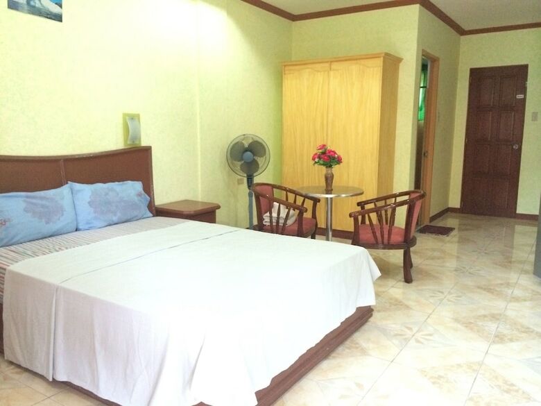 Sunrise Apartelle
