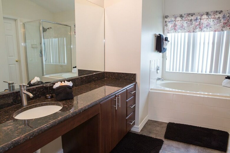 Ip60433 - Wellington - 4 Bed 2 Baths Villa