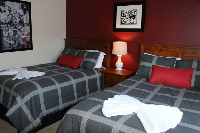 Aco63670 - Lucaya Village - 3 Bed 2 Baths Townhouse