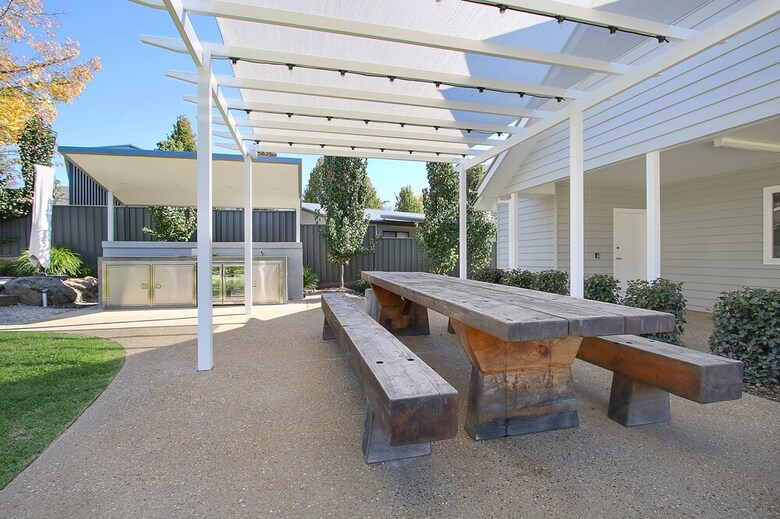 Spring Home - Our Place At Bright